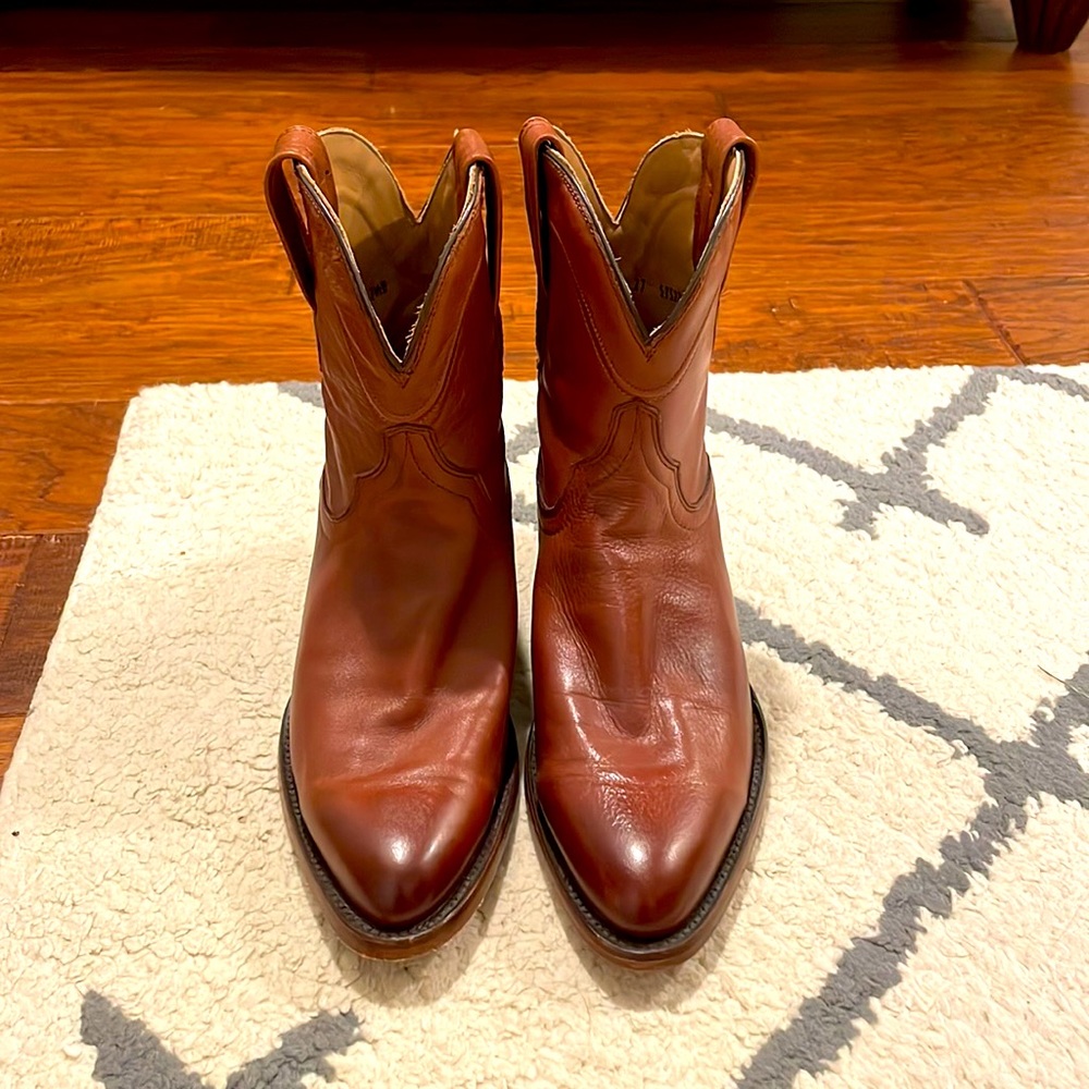 Tecovas Penny Boot in Bourbon Calf. Size 7.5.